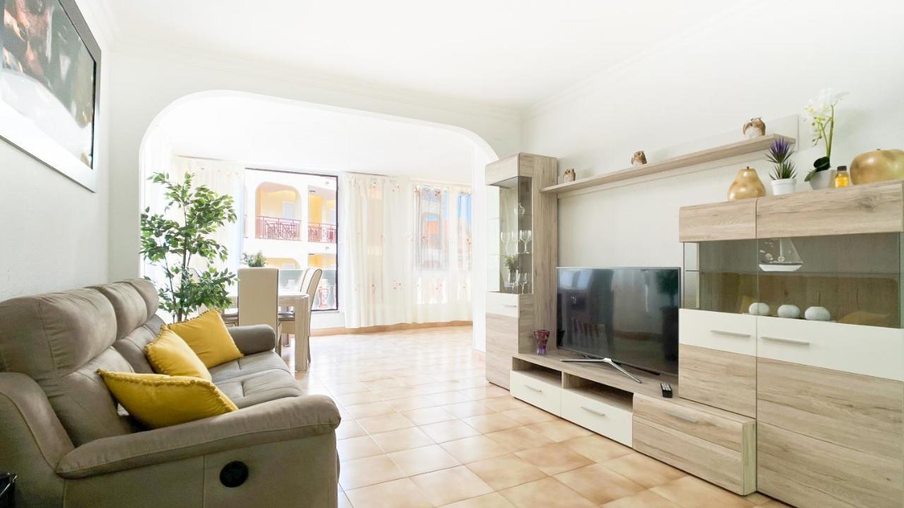 Korallia Guesthouse Castle Harbour Los Cristianos  Εξωτερικό φωτογραφία