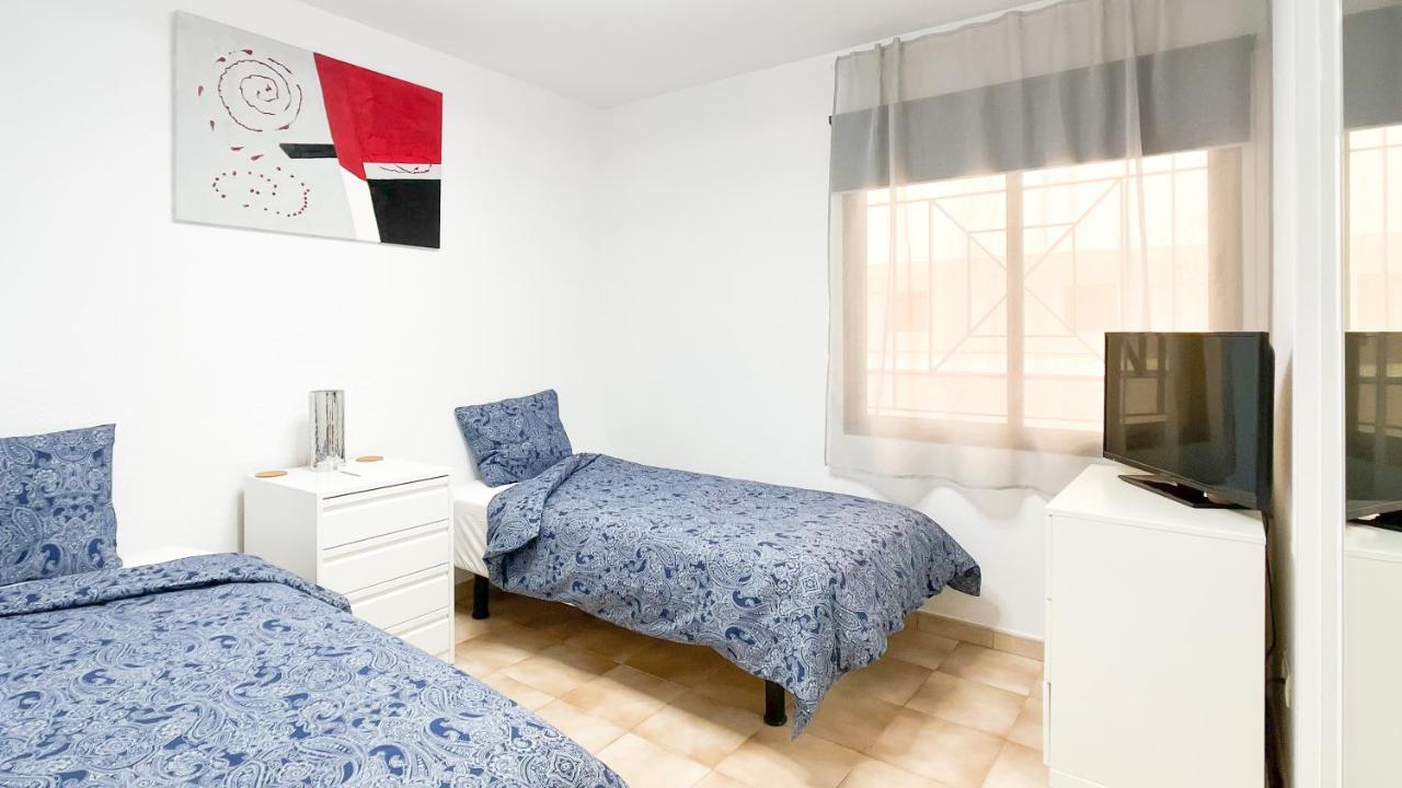 Korallia Guesthouse Castle Harbour Los Cristianos  Εξωτερικό φωτογραφία