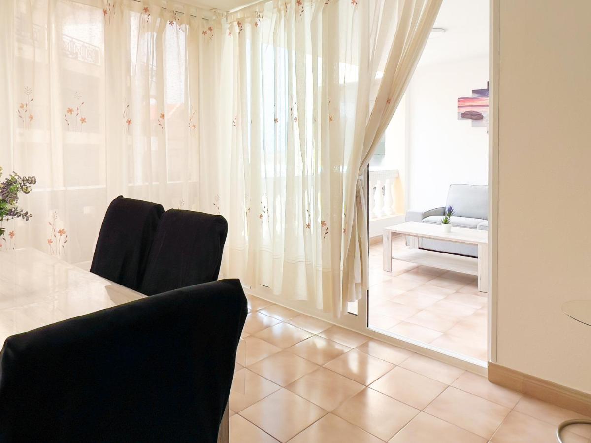 Korallia Guesthouse Castle Harbour Los Cristianos  Εξωτερικό φωτογραφία